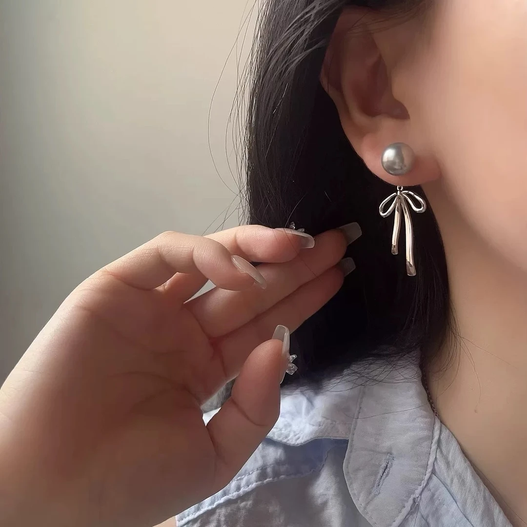 钛钢耳饰 轻奢风银色灰色日韩女耳钉甜美饰品优雅百搭1396