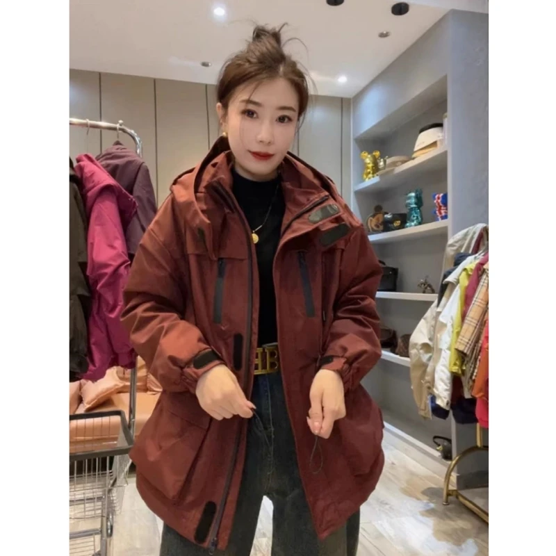 欧版收腰时尚百搭气质衣服春秋新款宽松时尚夹克百搭连帽冲锋衣潮