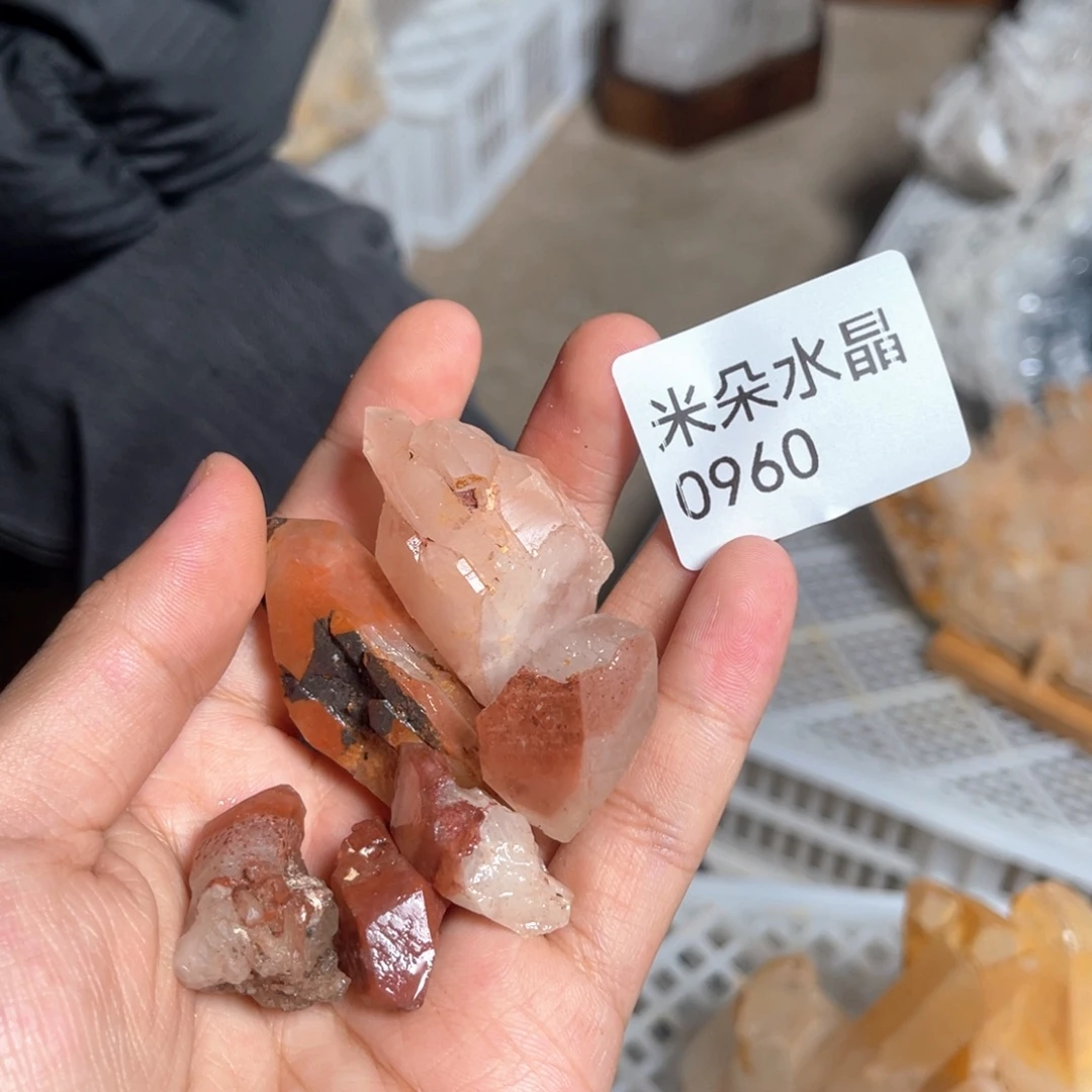 萝***蹲未镶嵌珠宝半成品水晶水晶