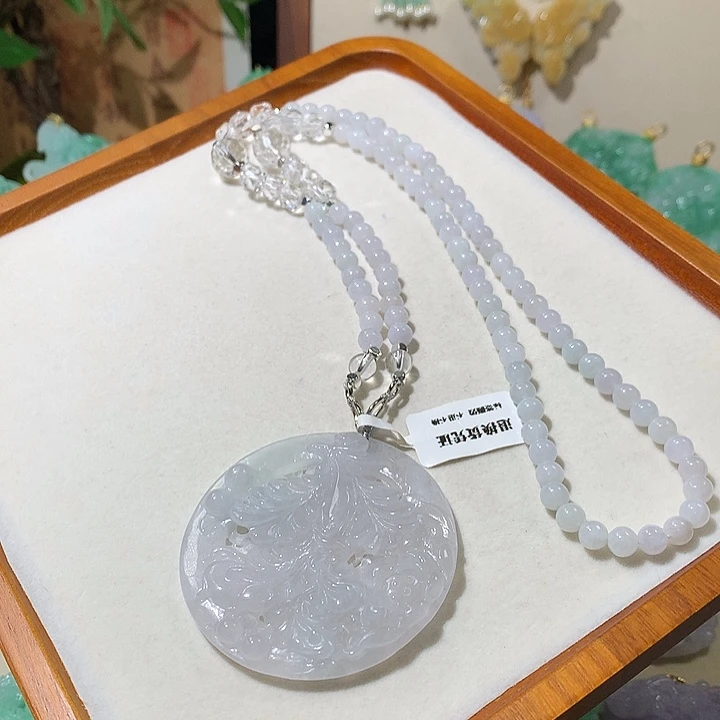 翡翠未镶嵌颈饰翡翠吊坠