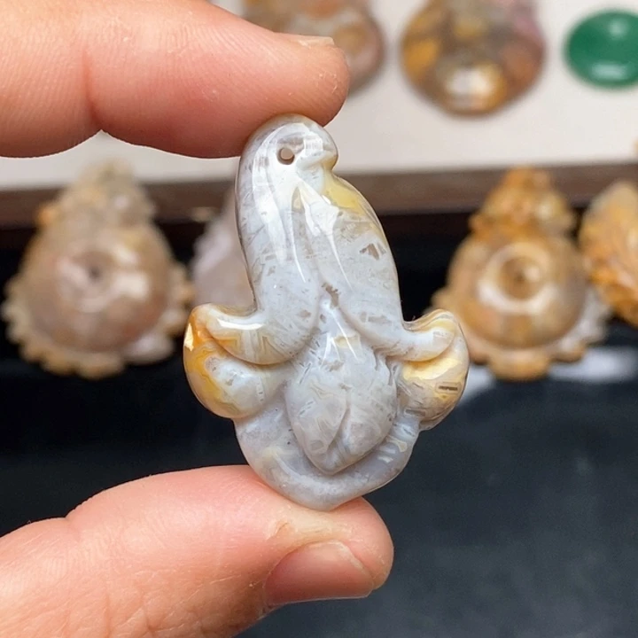 硅化珊瑚（珊瑚玉）手镯未镶嵌