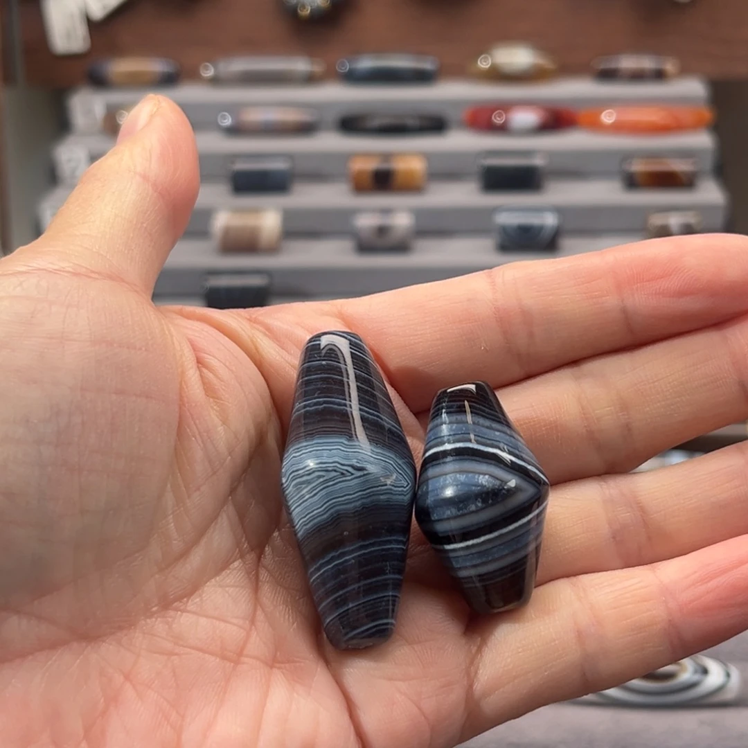 取***难玛瑙/玉髓合金颈饰