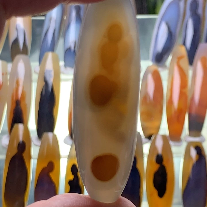 未镶嵌颈饰玛瑙/玉髓39