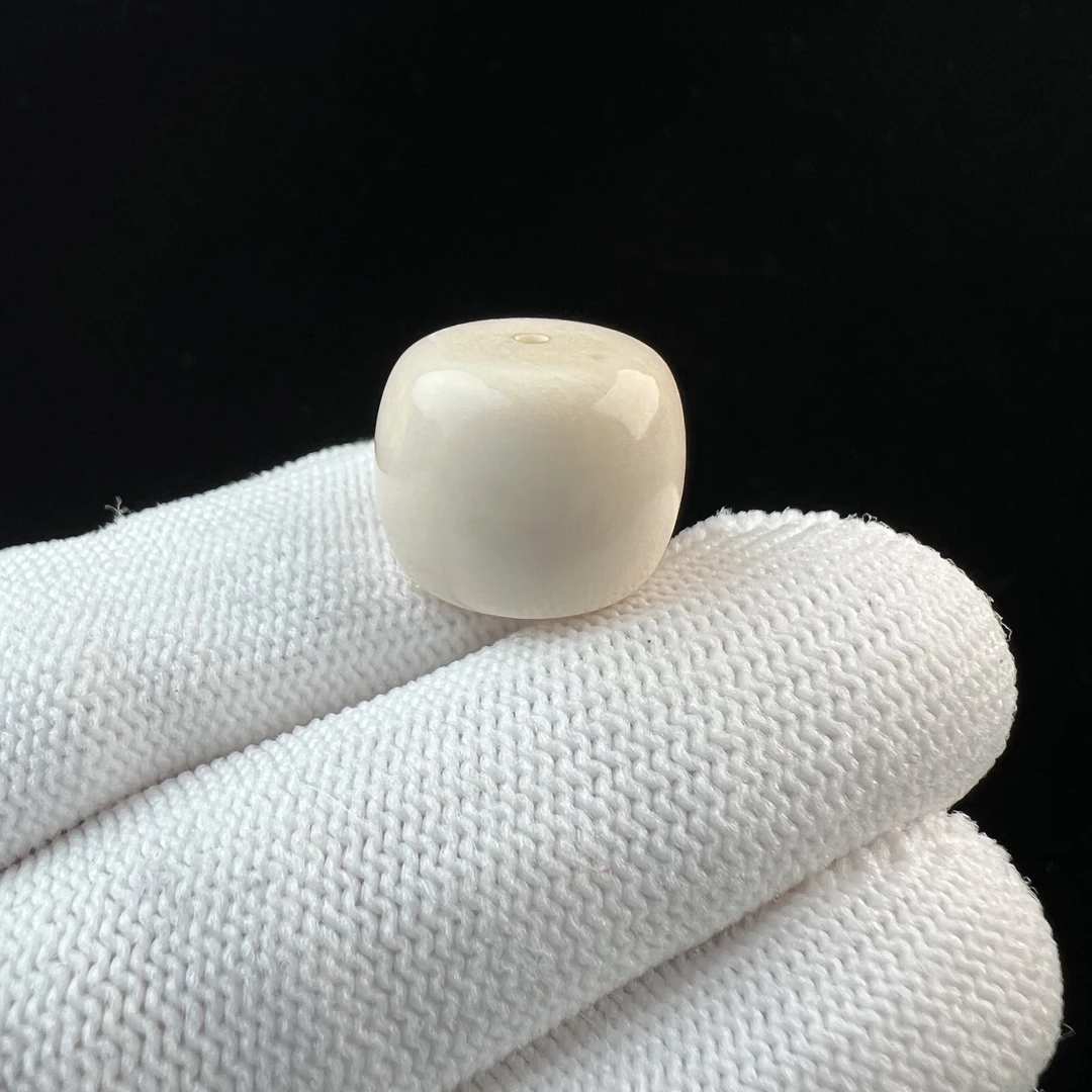 X6606天然猛犸牙 特价有水印墩子 15.2*13mm支持鉴定 假一罚四