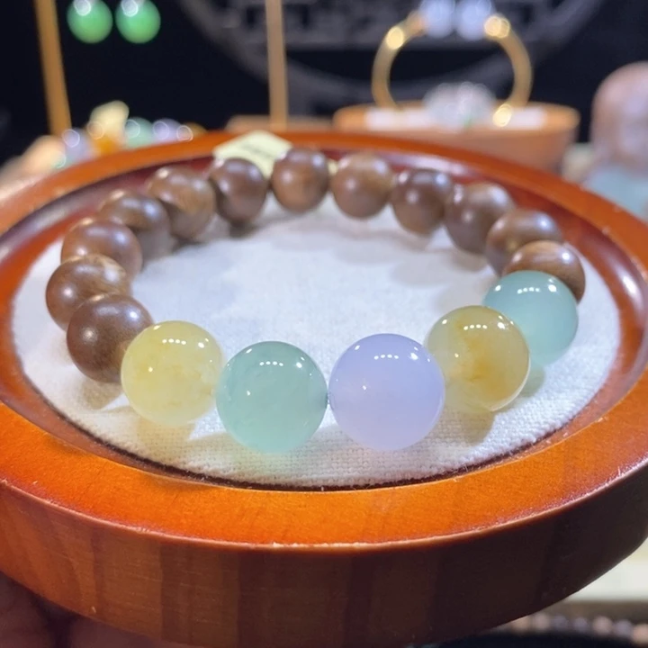 翡翠未镶嵌吊坠(不含链)翡翠冰糖果色手串