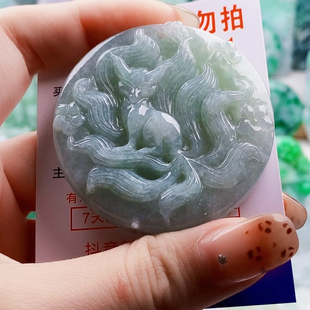 吊坠(不含链)未镶嵌翡翠