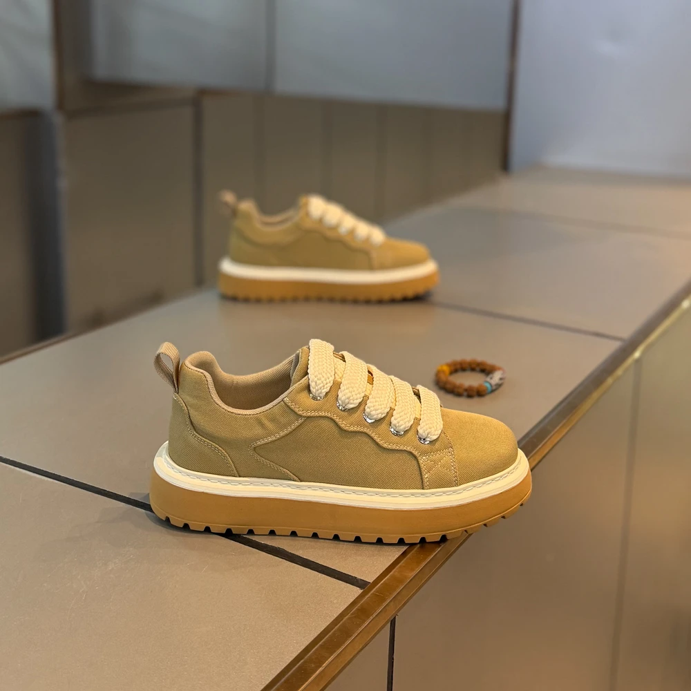 男鞋复古高级感流行轻奢网红款潮款日常时尚休闲百搭系带低帮鞋子