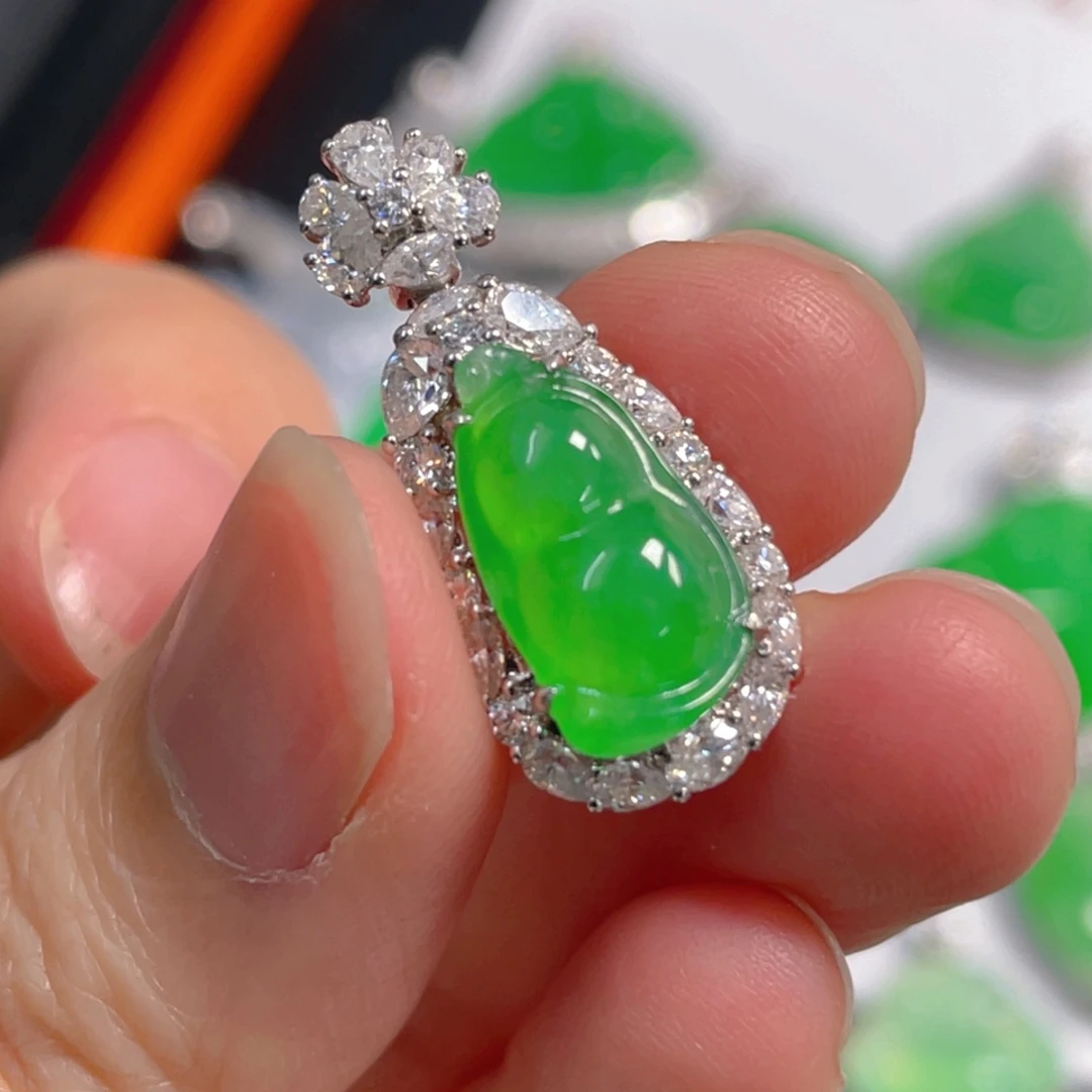 翡翠18K金镶嵌吊坠(不含链)