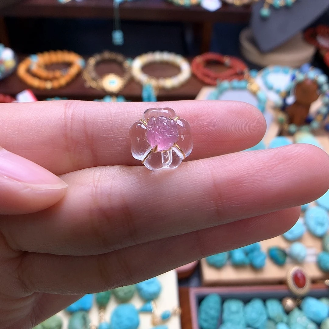 颈饰18K金镶嵌水晶