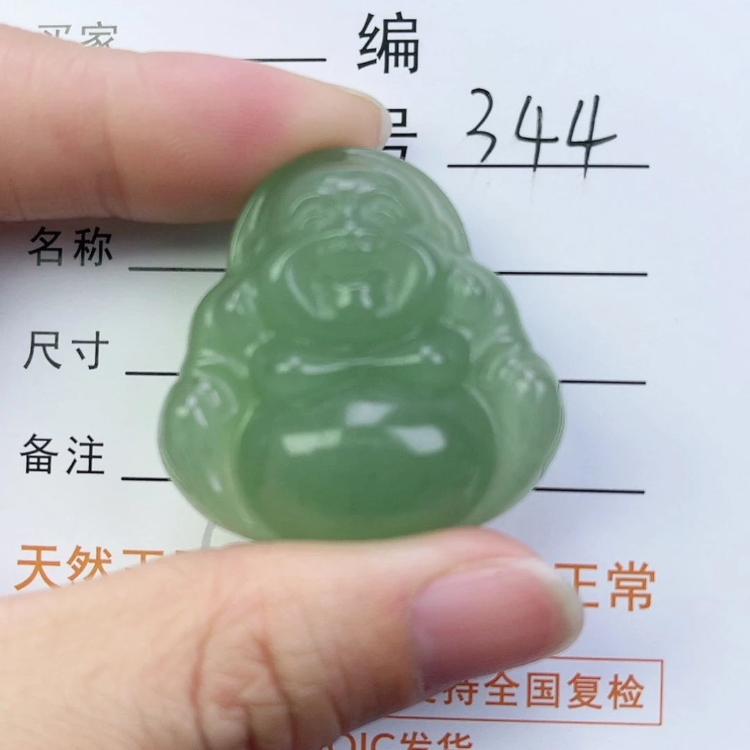 石英质玉颈饰未镶嵌