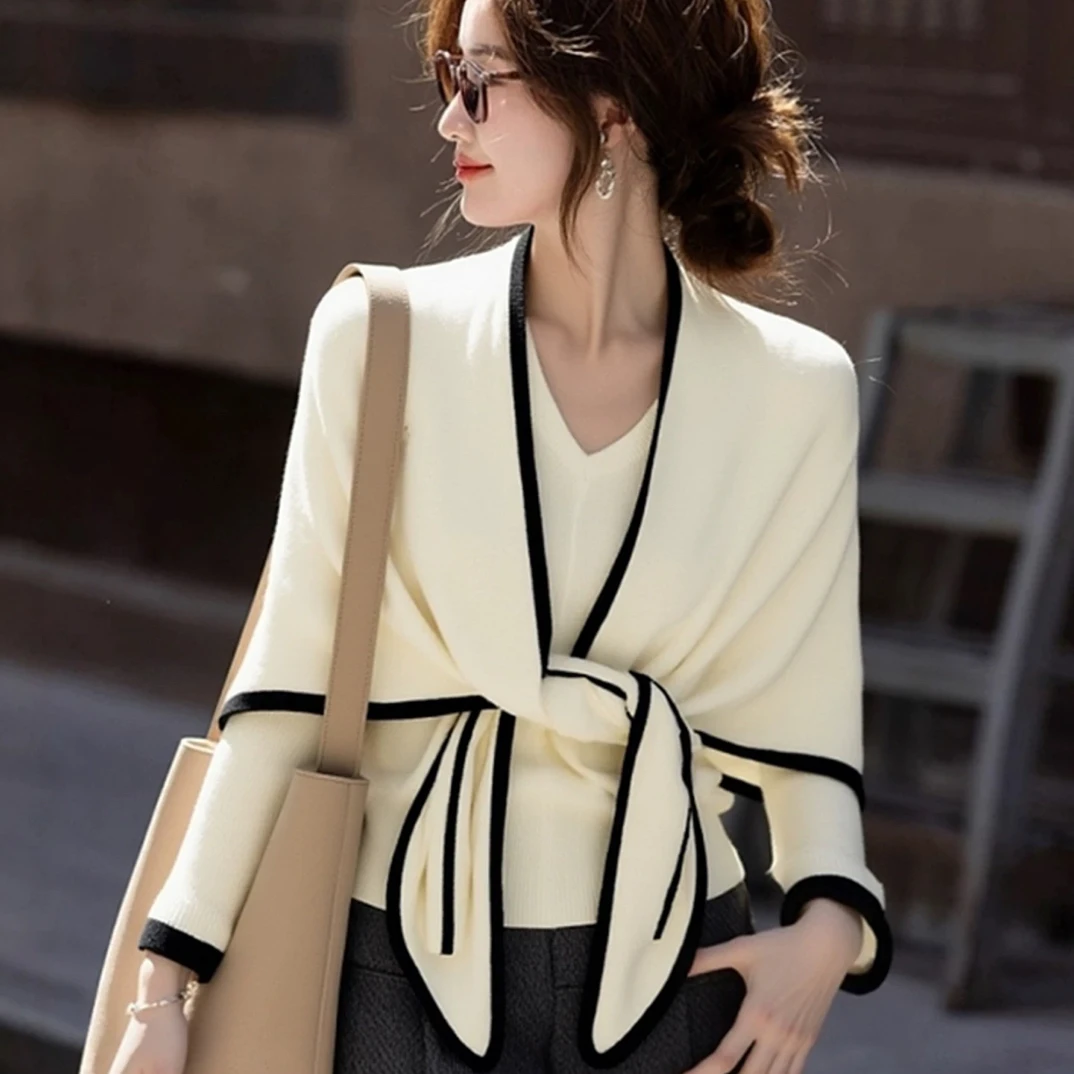 SS2657 巨好看的早秋时尚洋气别致绝美高级白色披肩针织衫两件套