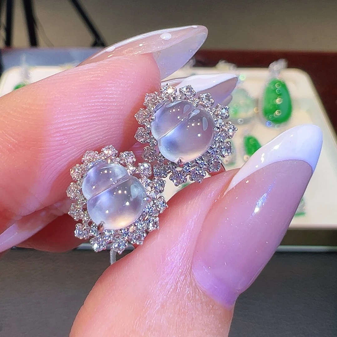 翡翠18K金镶嵌耳环翡翠