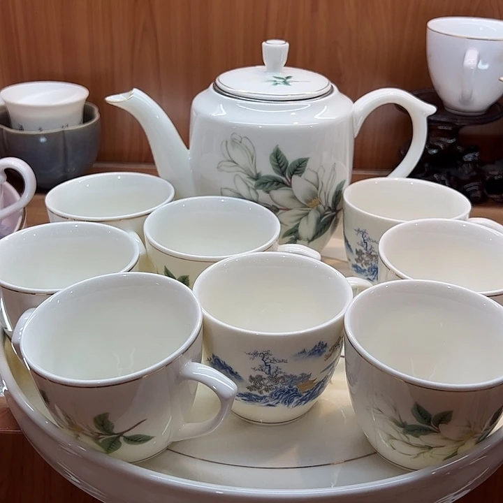 陶瓷茶具哈哈哈哈哈