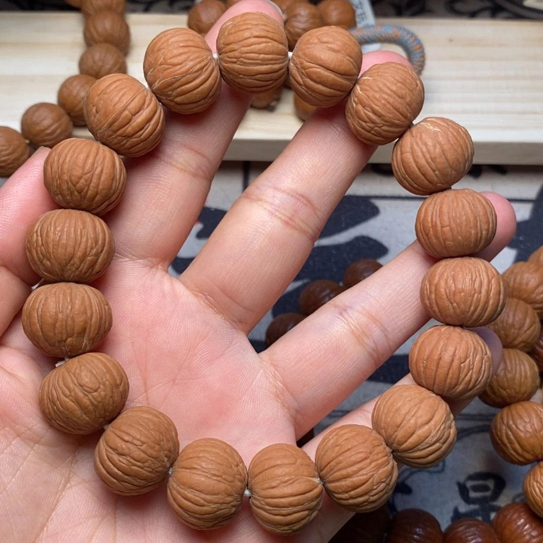 吊坠桃核土豪原皮