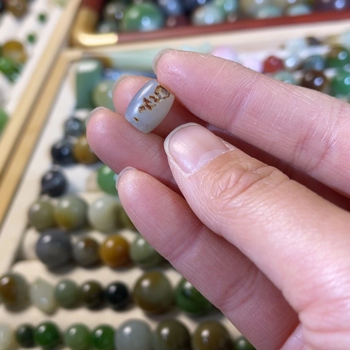 和田玉（糖玉）未镶嵌手链