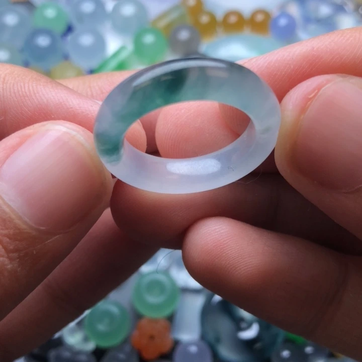 未镶嵌定制翡翠挂件