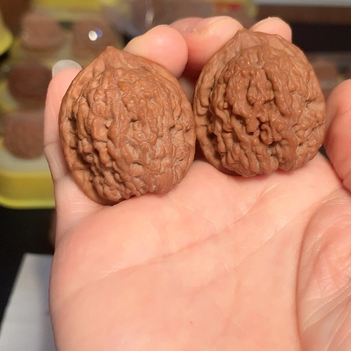 文玩核桃吊坠32尺野果子