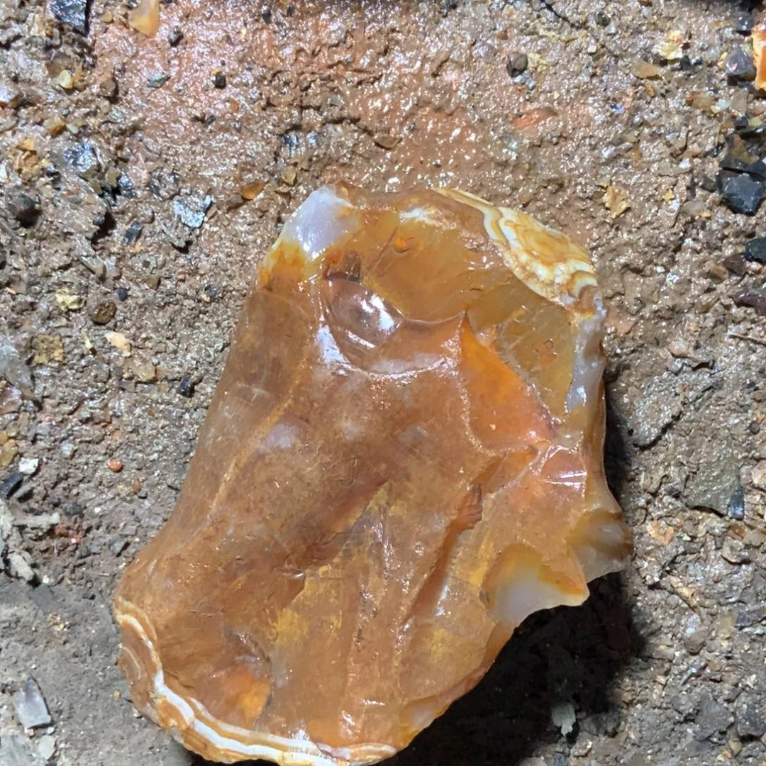 桃****定制玛瑙原石切开不退