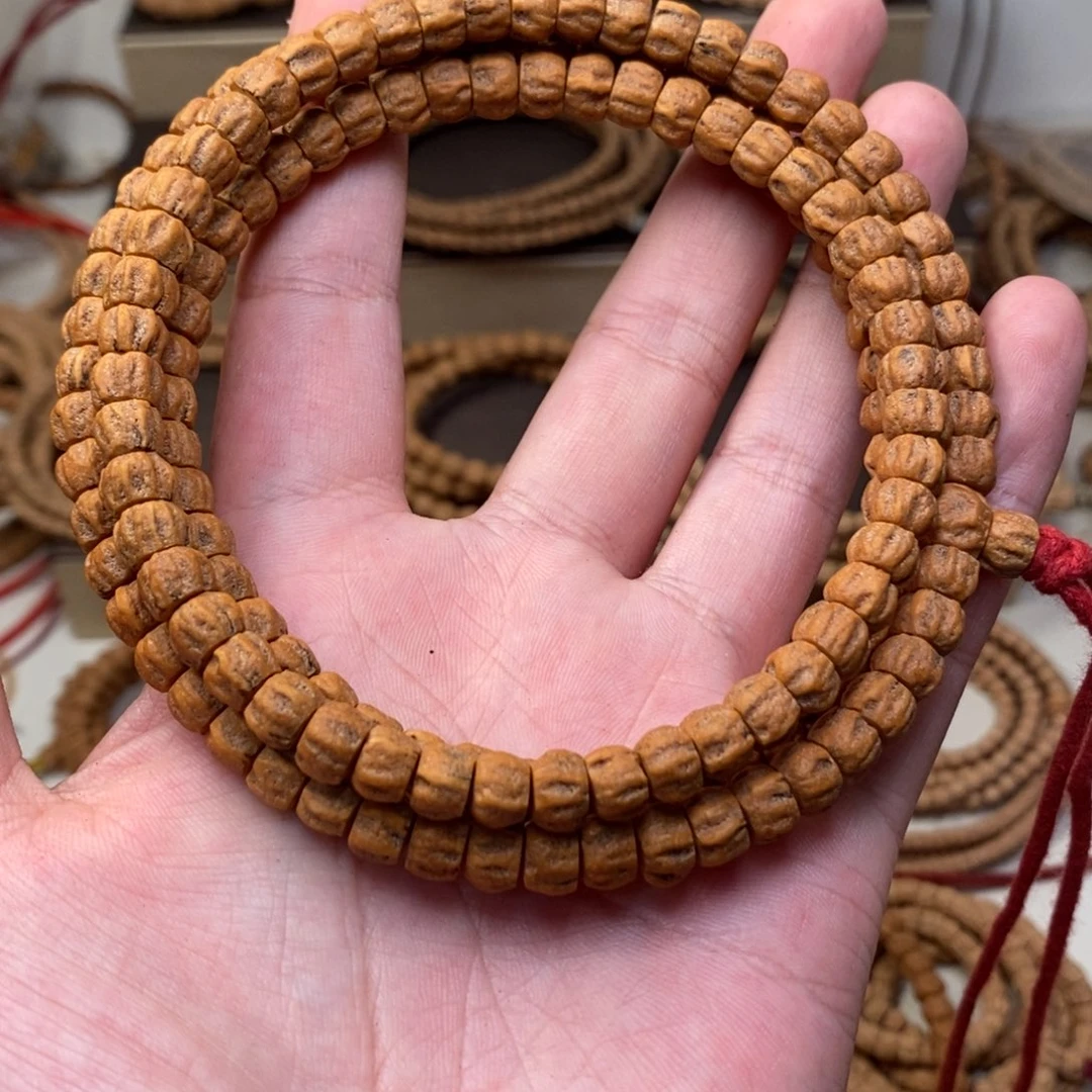 甩****柏香籽/百香籽吊坠