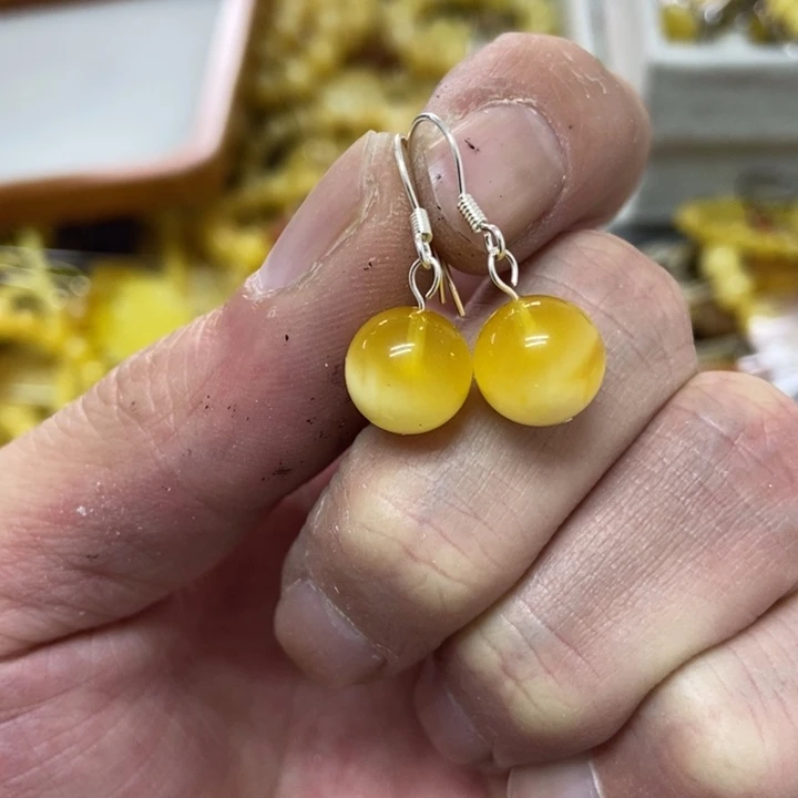 银S925镶嵌蜜蜡裸石多样性发货