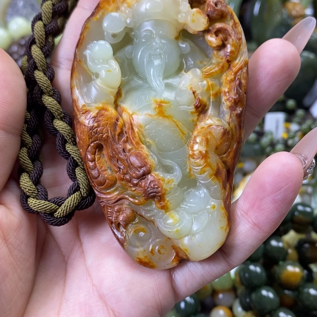 透闪石质玉未镶嵌把件向***生