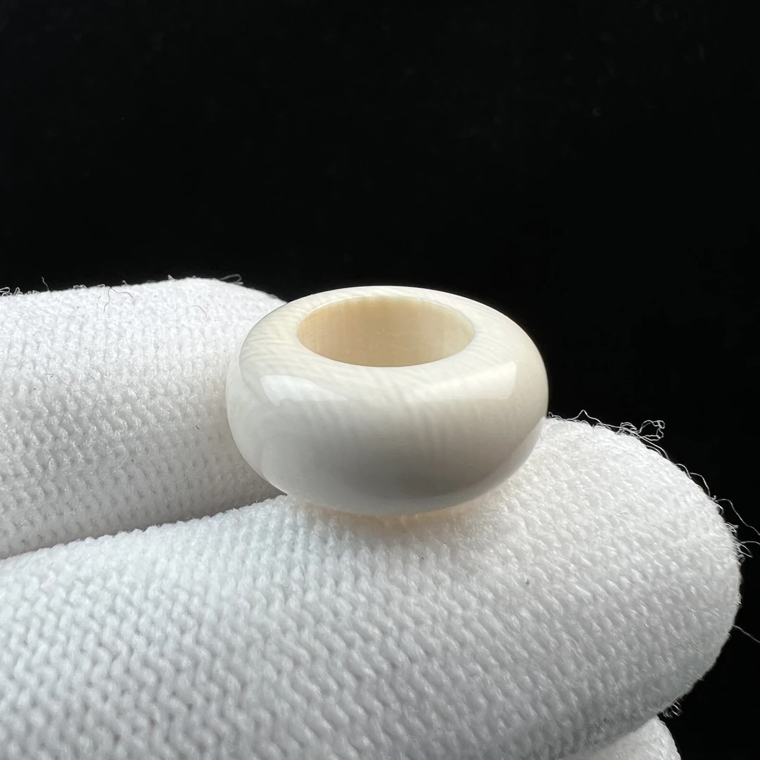 D1259天然猛犸牙 跑环戒指内径10mm支持鉴定 假一罚四