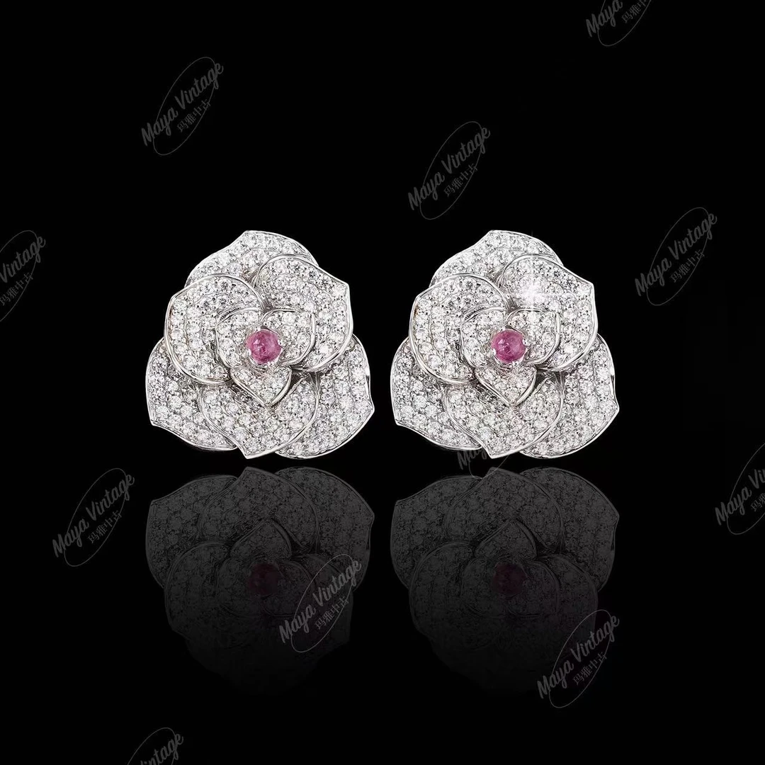 合金耳饰 中古风立体花朵耳钉/S248