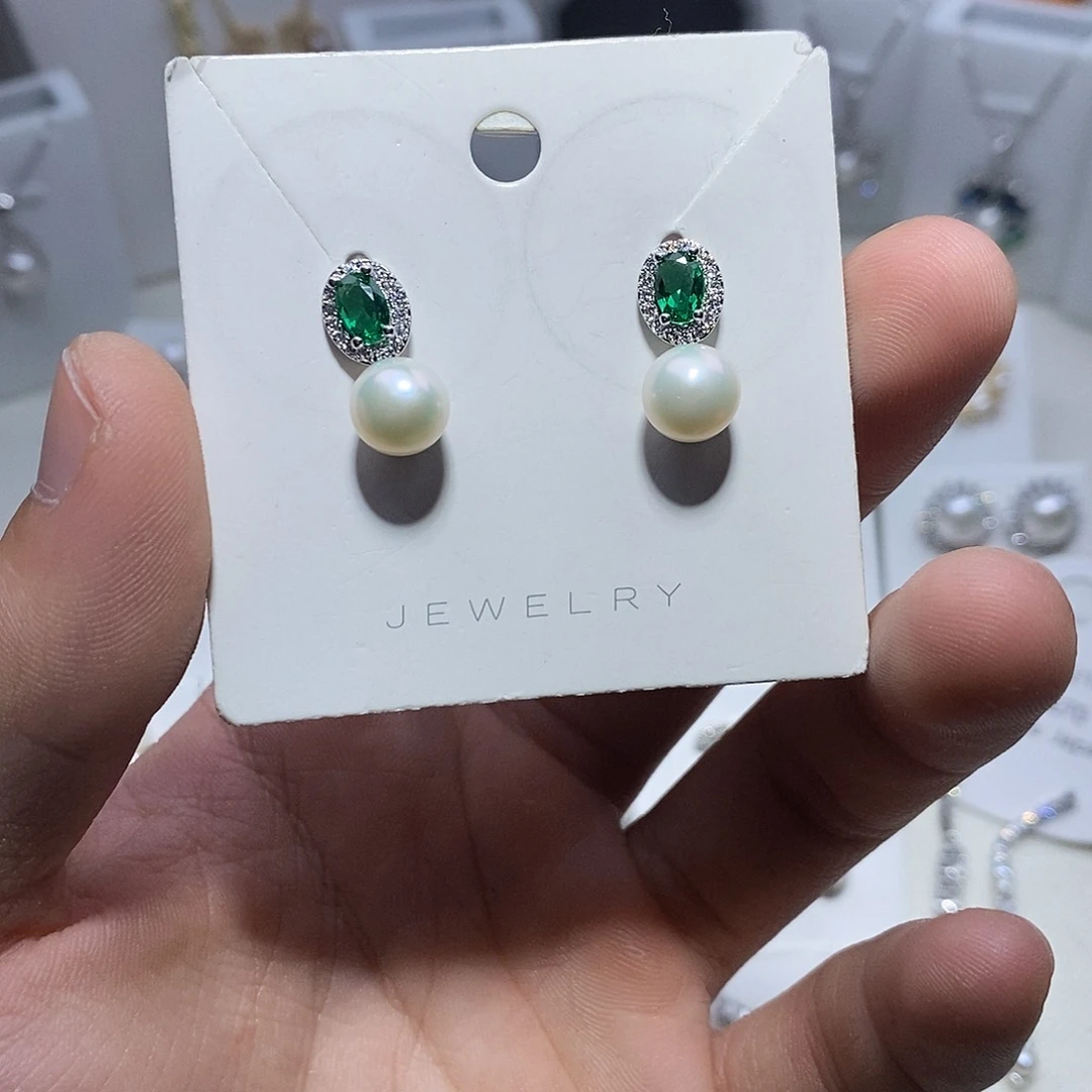 银S925镶嵌耳饰淡水珍珠