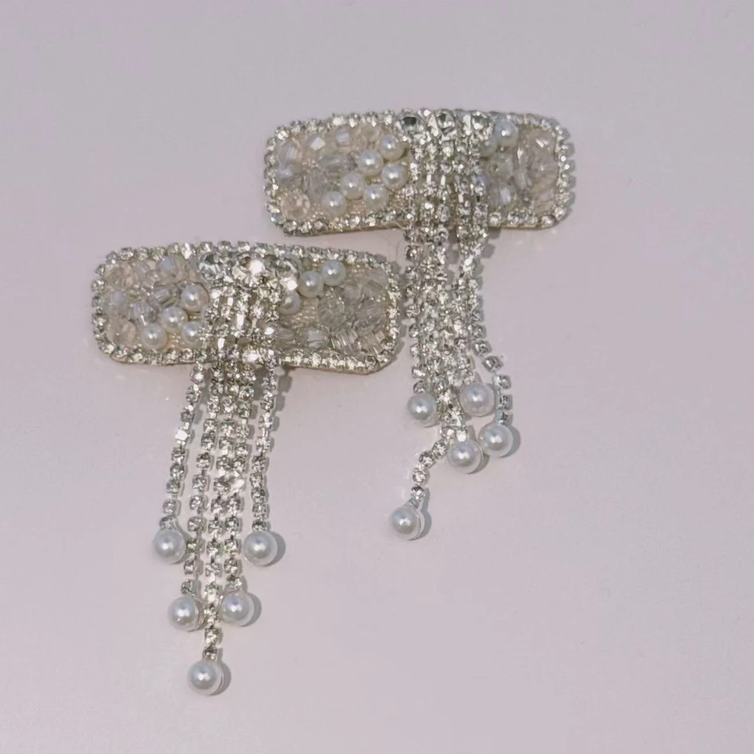 白色 水晶珍珠流梳