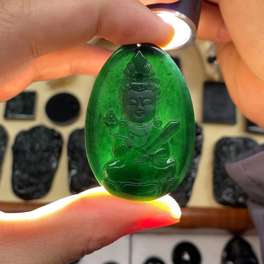 翡翠颈饰未镶嵌宝宝文殊