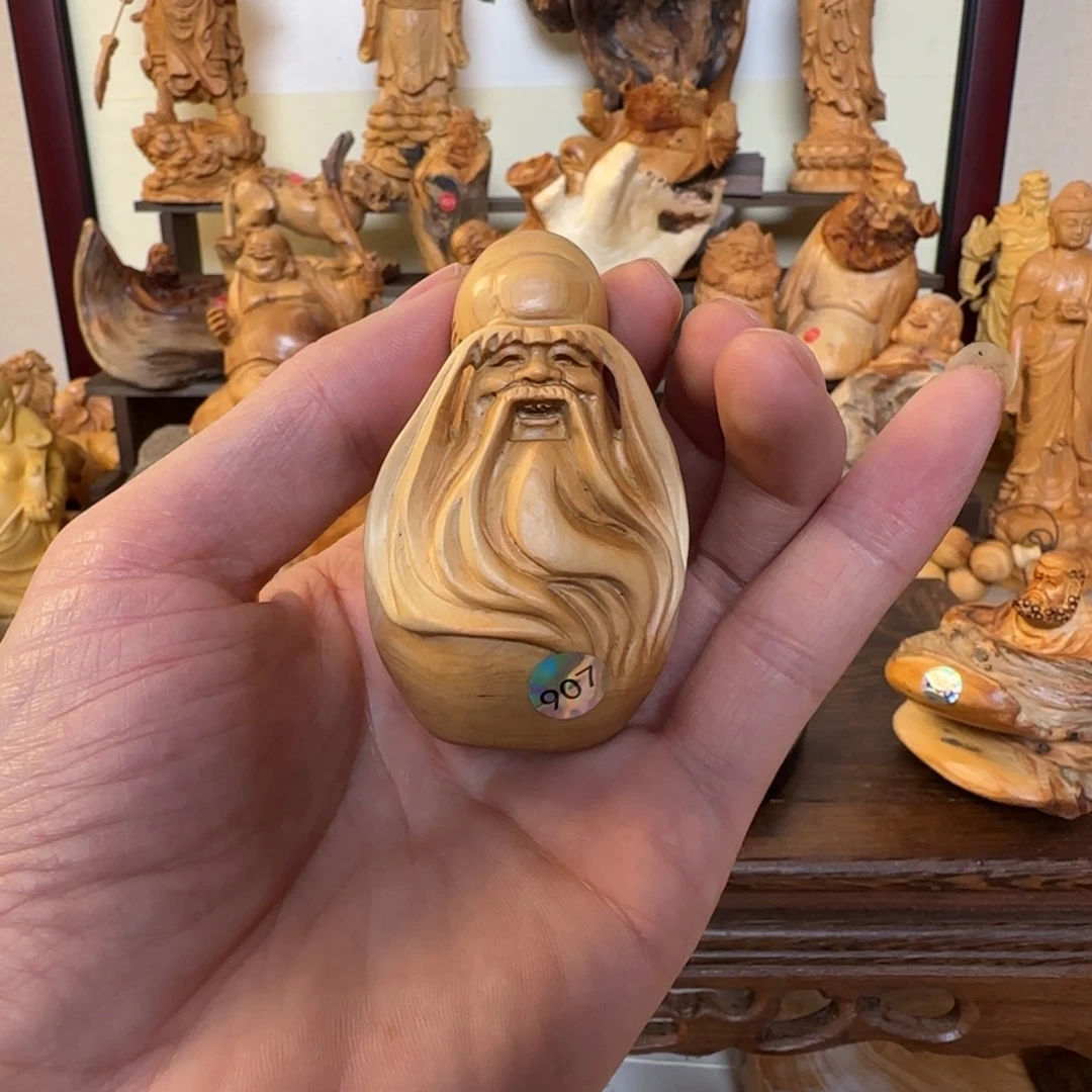 崖柏小木匠艺雕一物一拍