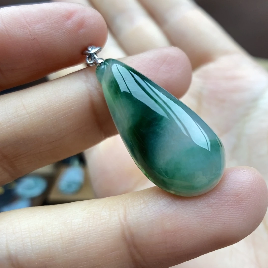 【闪购商品】颈饰银S925镶嵌翡翠19