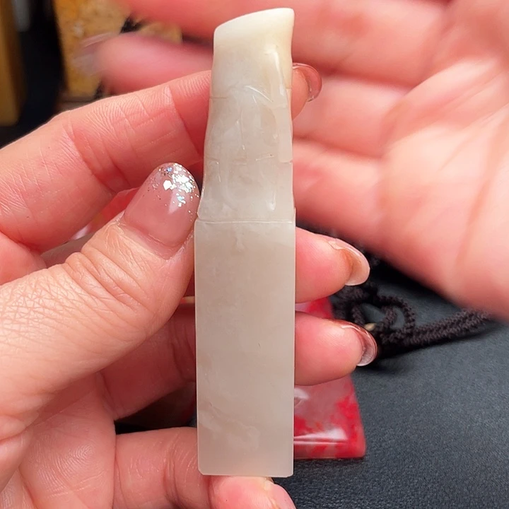 寿山石必*的寿山石印章挂件把件闲章