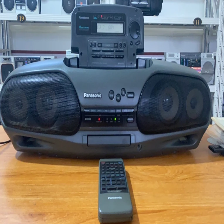 原装DT707三合一面包机品相新音质佳一物一图桌面摆件