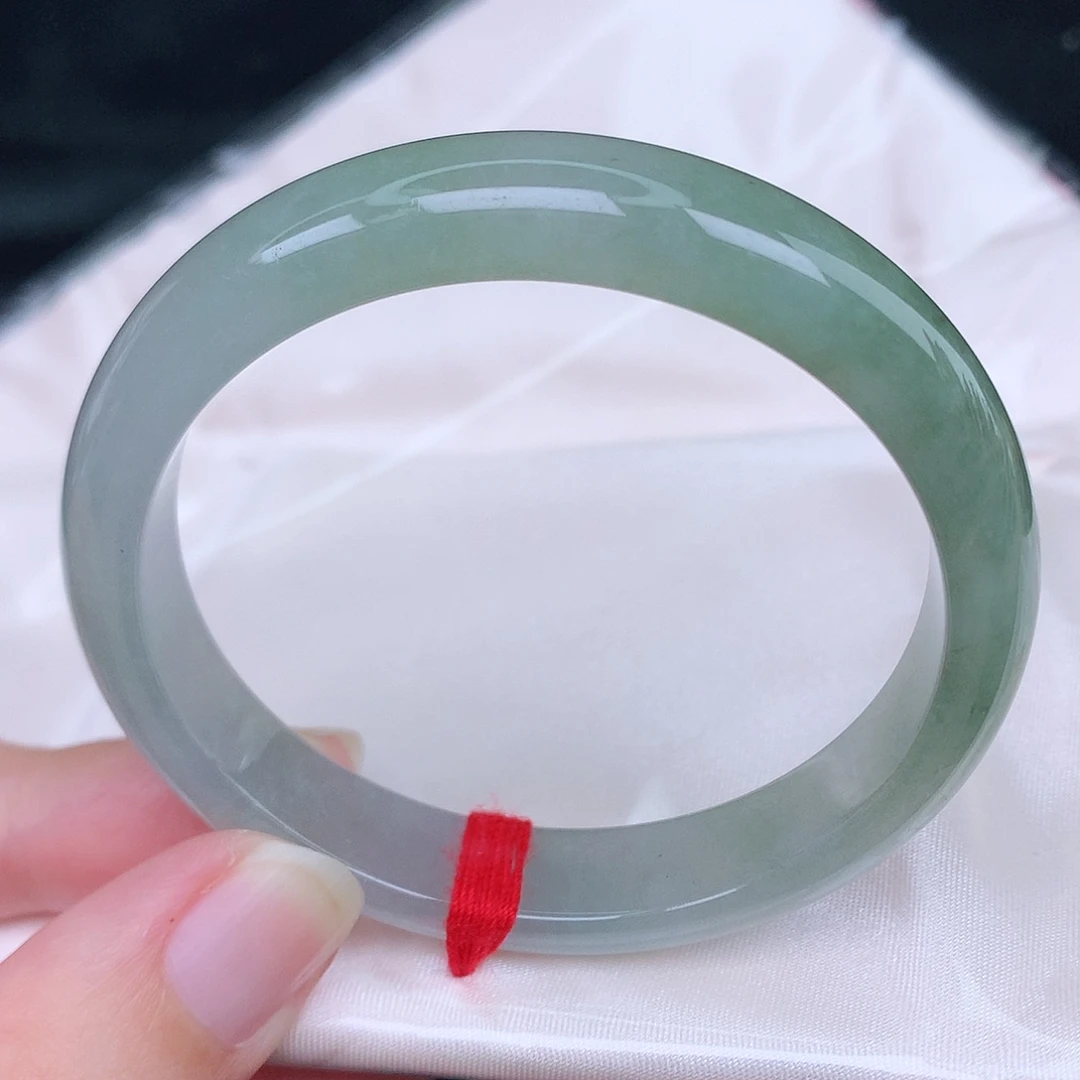 未镶嵌手镯翡翠天然