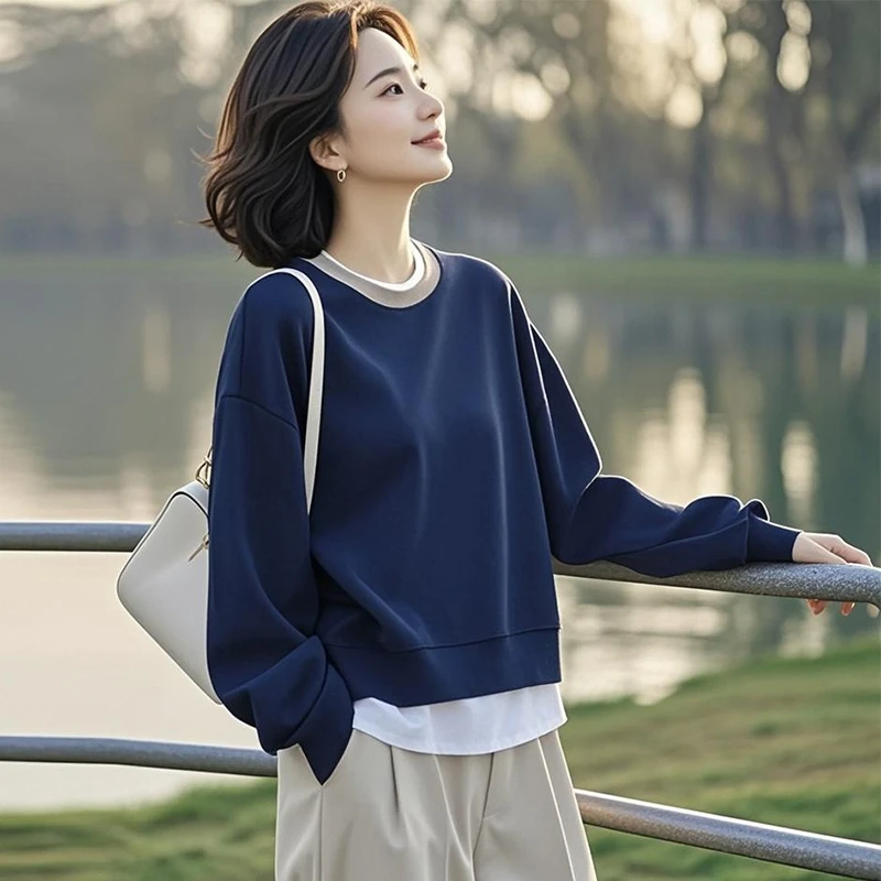 2025早春新款小个子设计感百搭高级小众不撞款套头圆领卫衣外套女