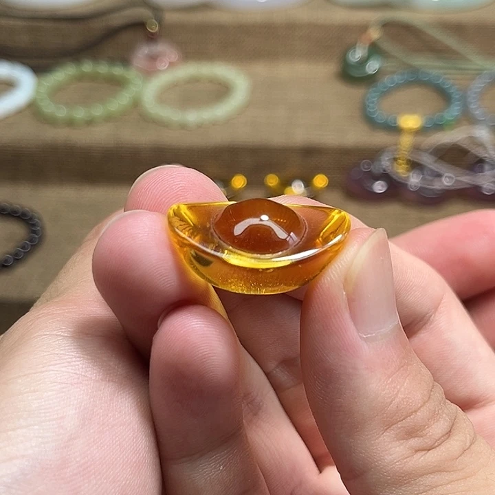 石英质玉未镶嵌颈饰