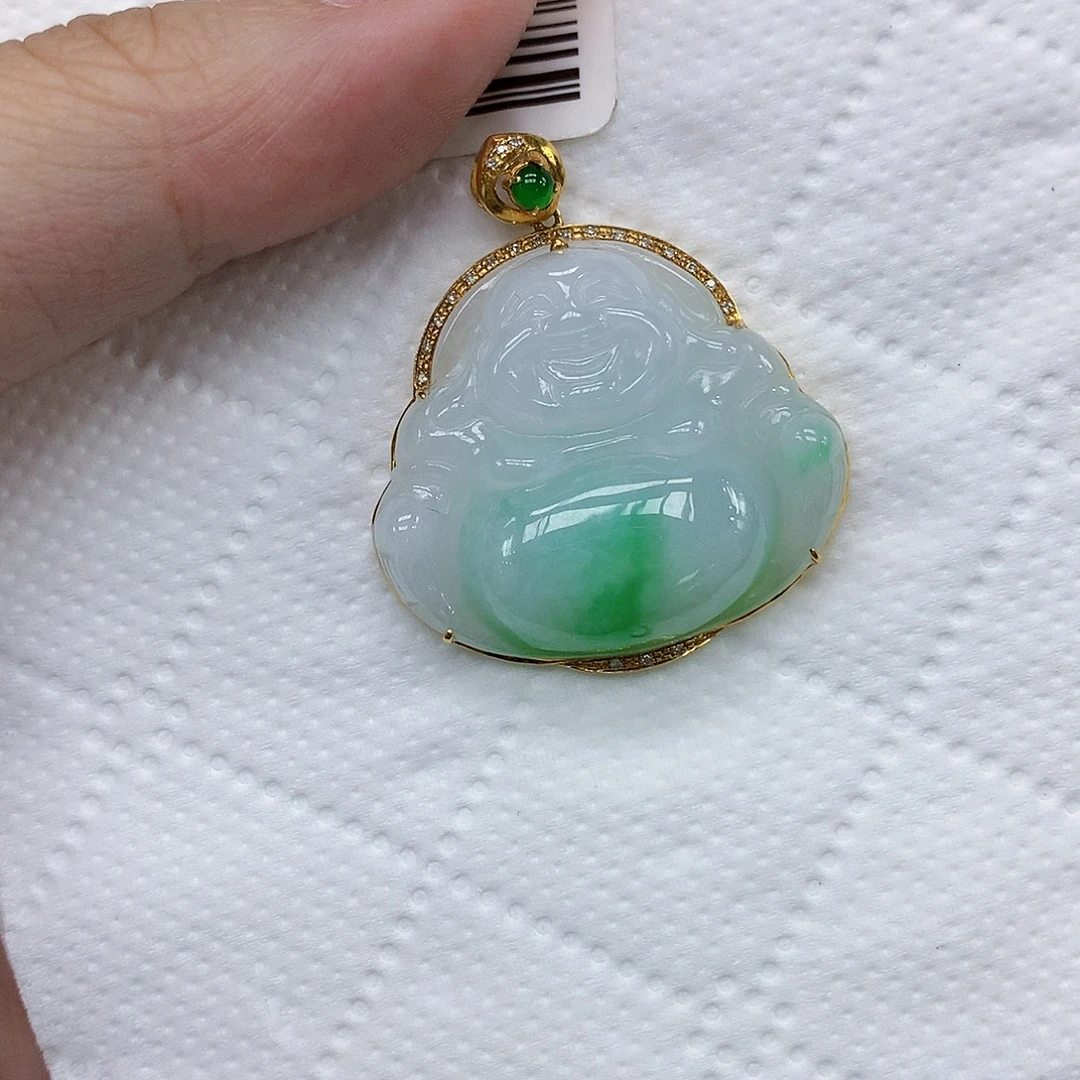 颈饰18K金镶嵌翡翠
