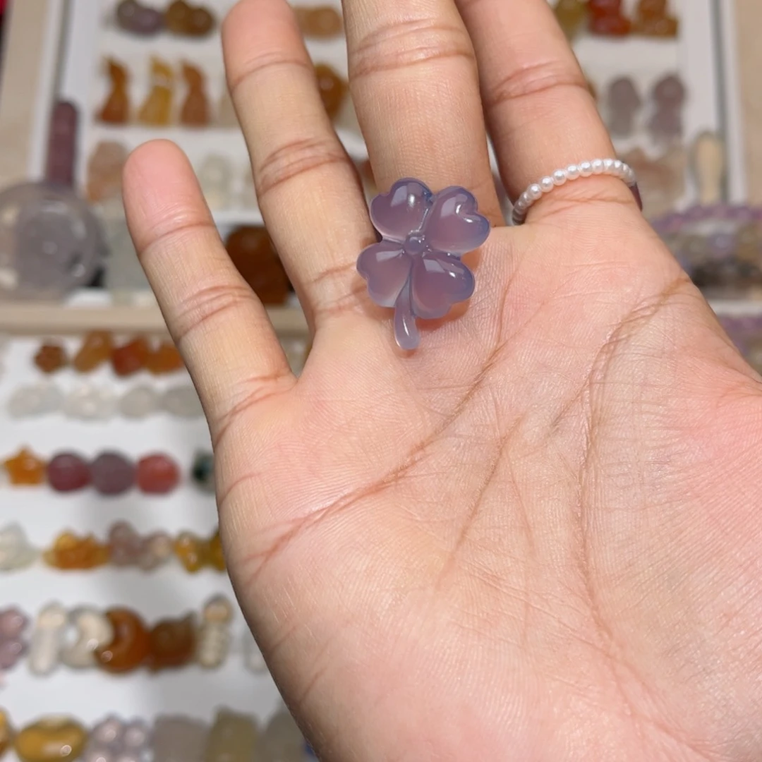 未镶嵌颈饰玛瑙/玉髓星*