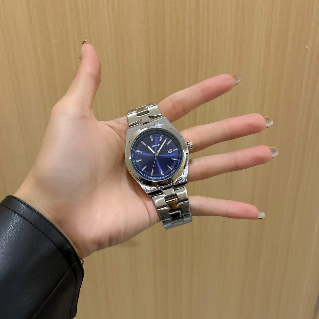 轻奢男表经典百搭设计 夜光指针 防水 高版本专柜正品全新腕表FX