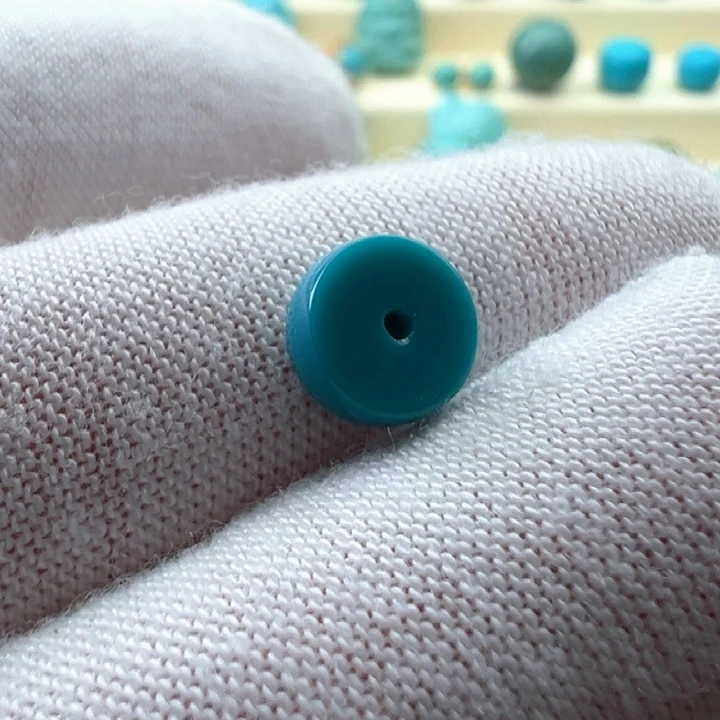 绿松石未镶嵌珠宝奇石7.4