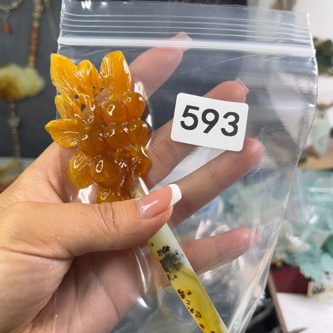 蛇纹石玉未镶嵌发饰初*