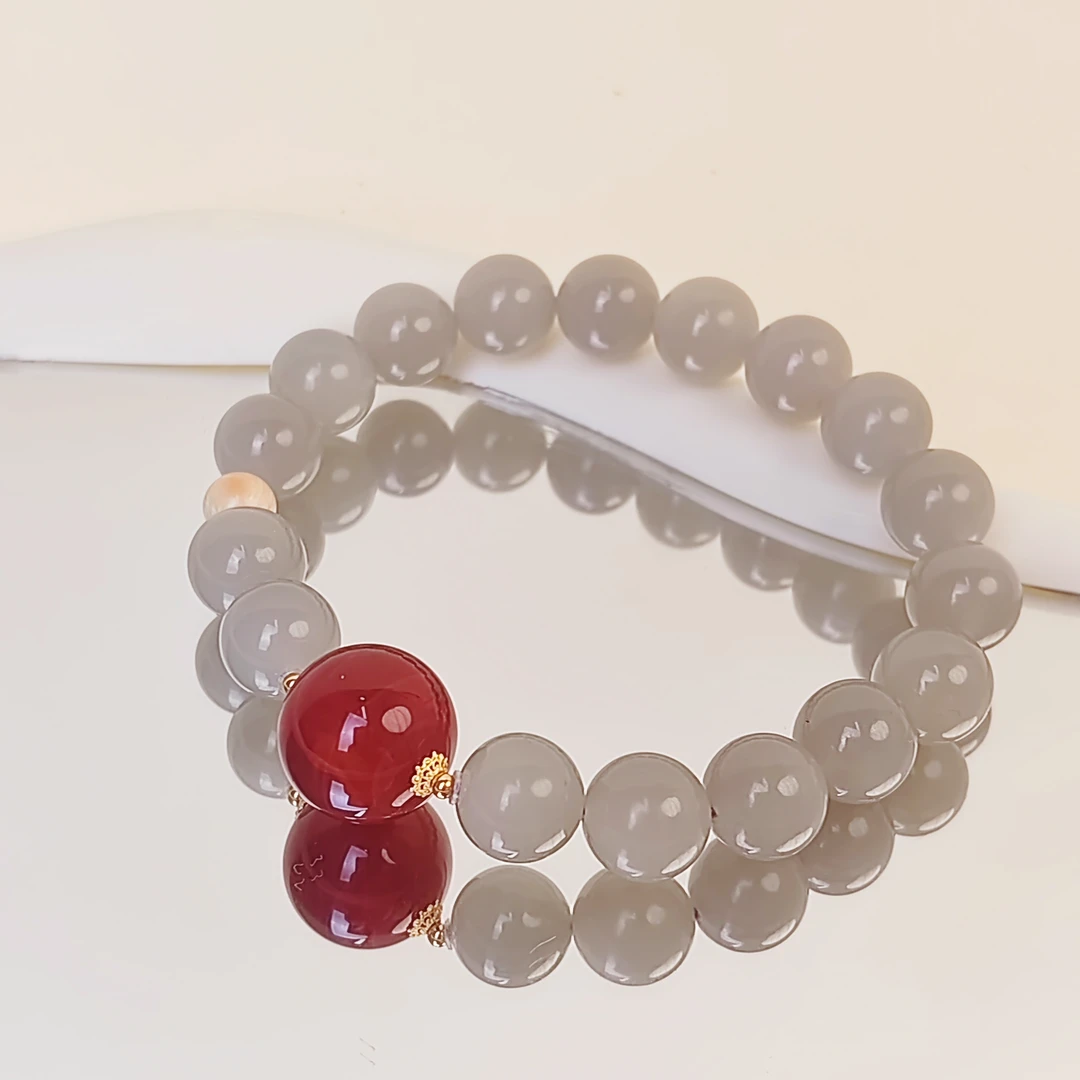 18k奶油肌烟灰10mm设计手串（微瑕）