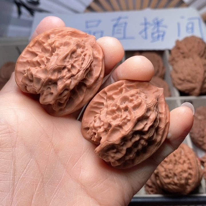 文玩核桃吊坠苍*磐石