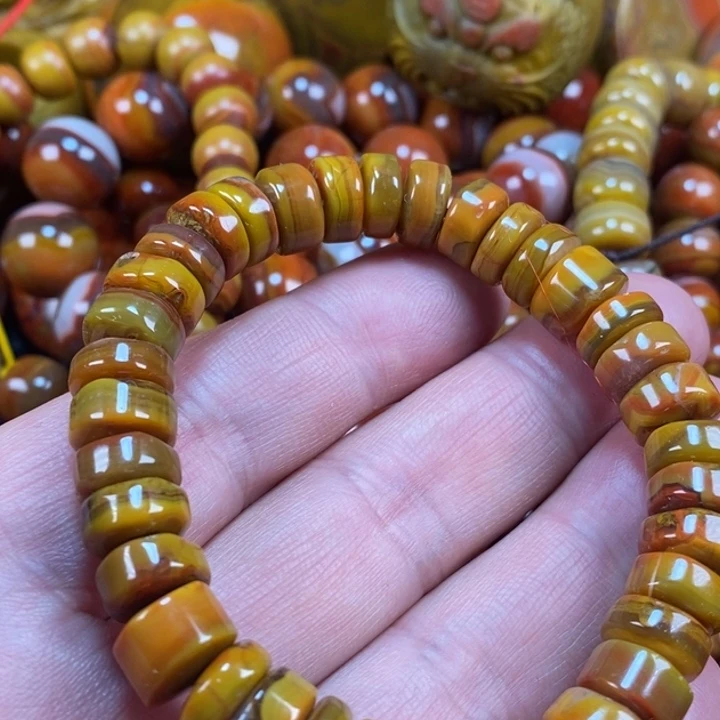 玛瑙/玉髓手串未镶嵌老*