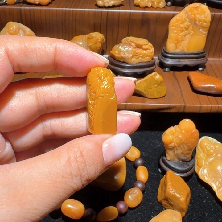 行***茶寿山石印石寿山田黄
