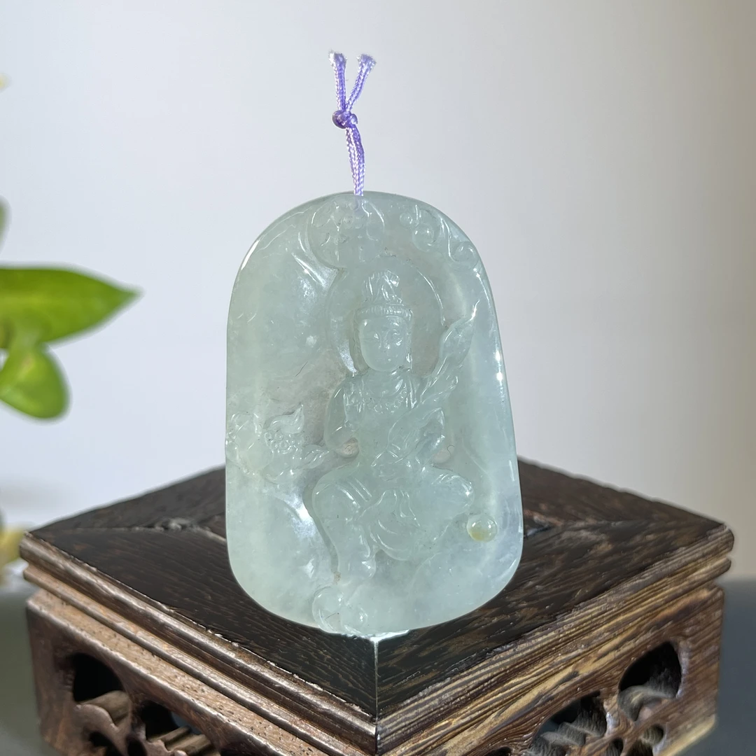 JCA22-93   天然缅甸A货翡翠  持剑观音