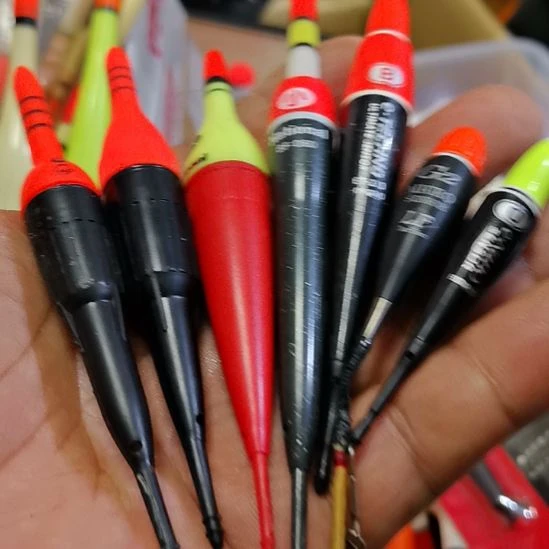 温***救日子二手渔具配件