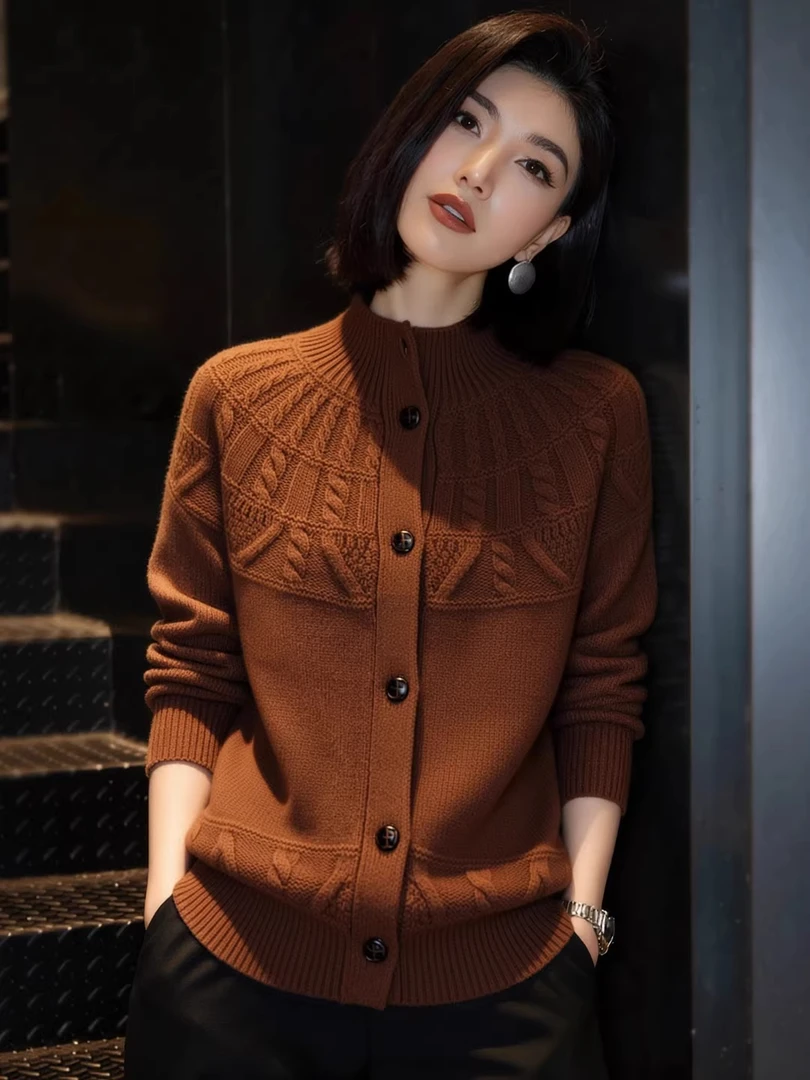 2025新款冬季美拉德风棕色立领麻花纹针织开衫女气质显瘦百搭毛衣