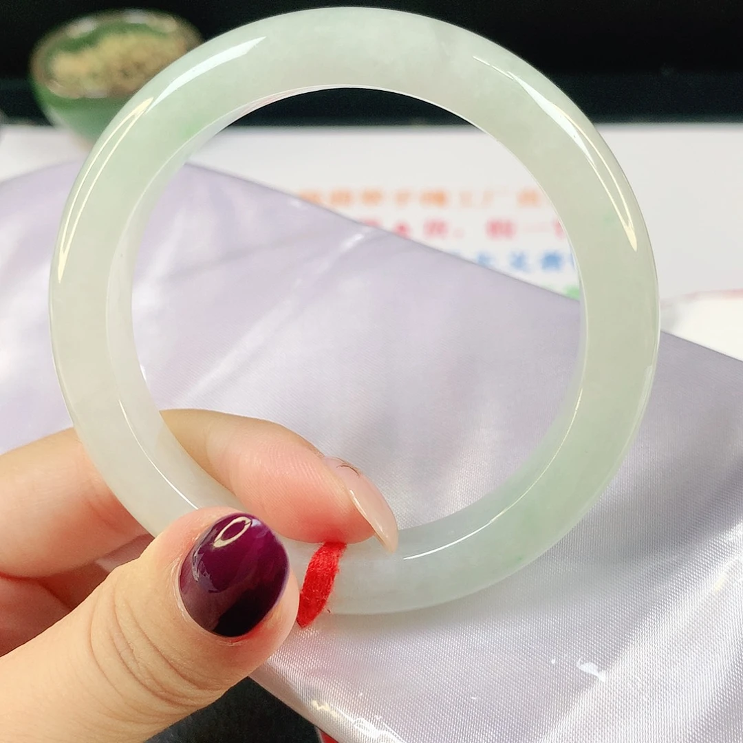 翡翠手镯未镶嵌翡翠手镯1579